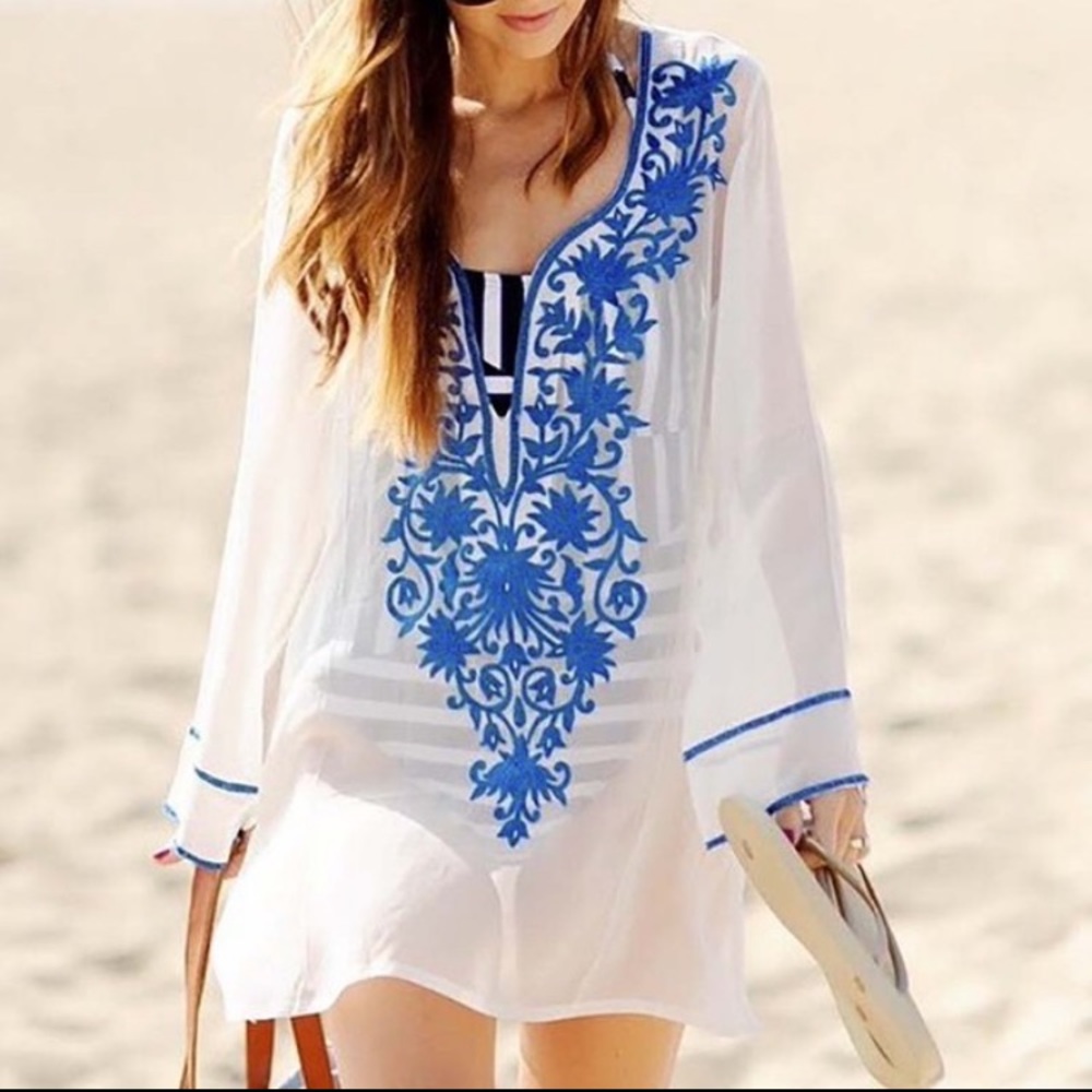 Ella Moss Stella Embroidered Tunic Cover Up